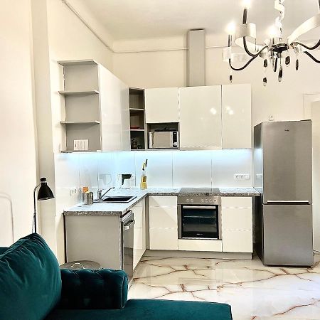 L8 Guesthouse Budapest Esterno foto