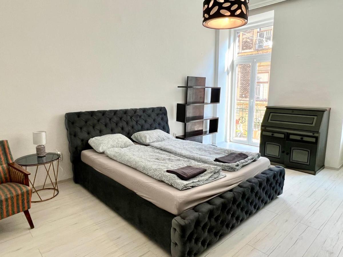 L8 Guesthouse Budapest Esterno foto